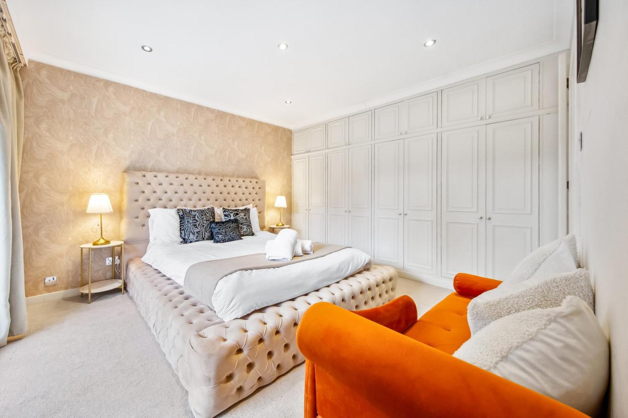 Casa vacanze Ultra Luxury 4 Bedroom 3 Bathroom Knightsbridge Next To Harrods *