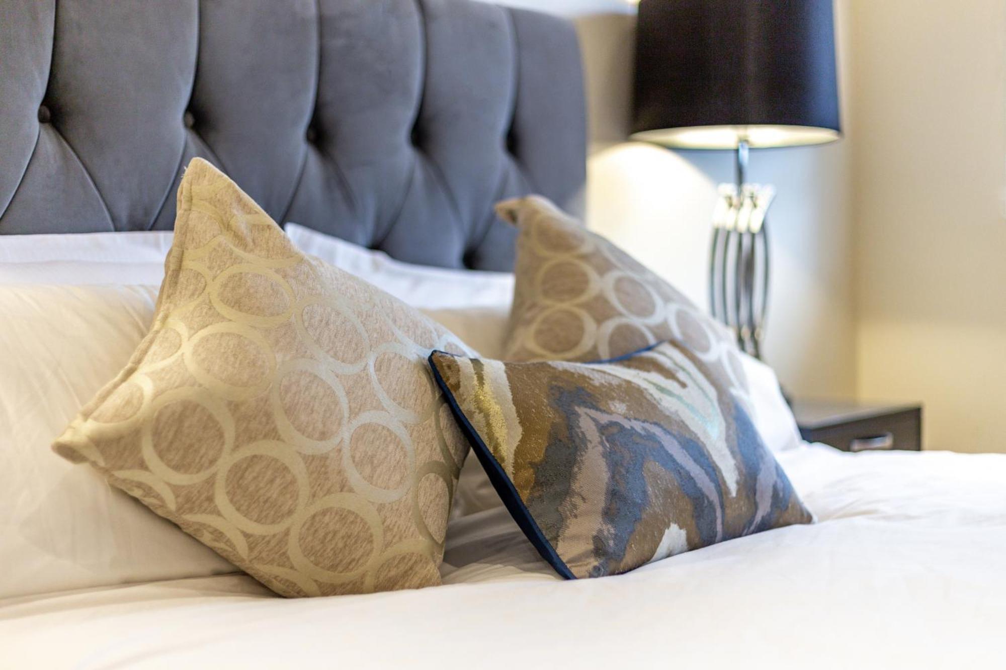Ultra Luxury 4 Bedroom 3 Bathroom Knightsbridge Next To Harrods Casa vacanze *