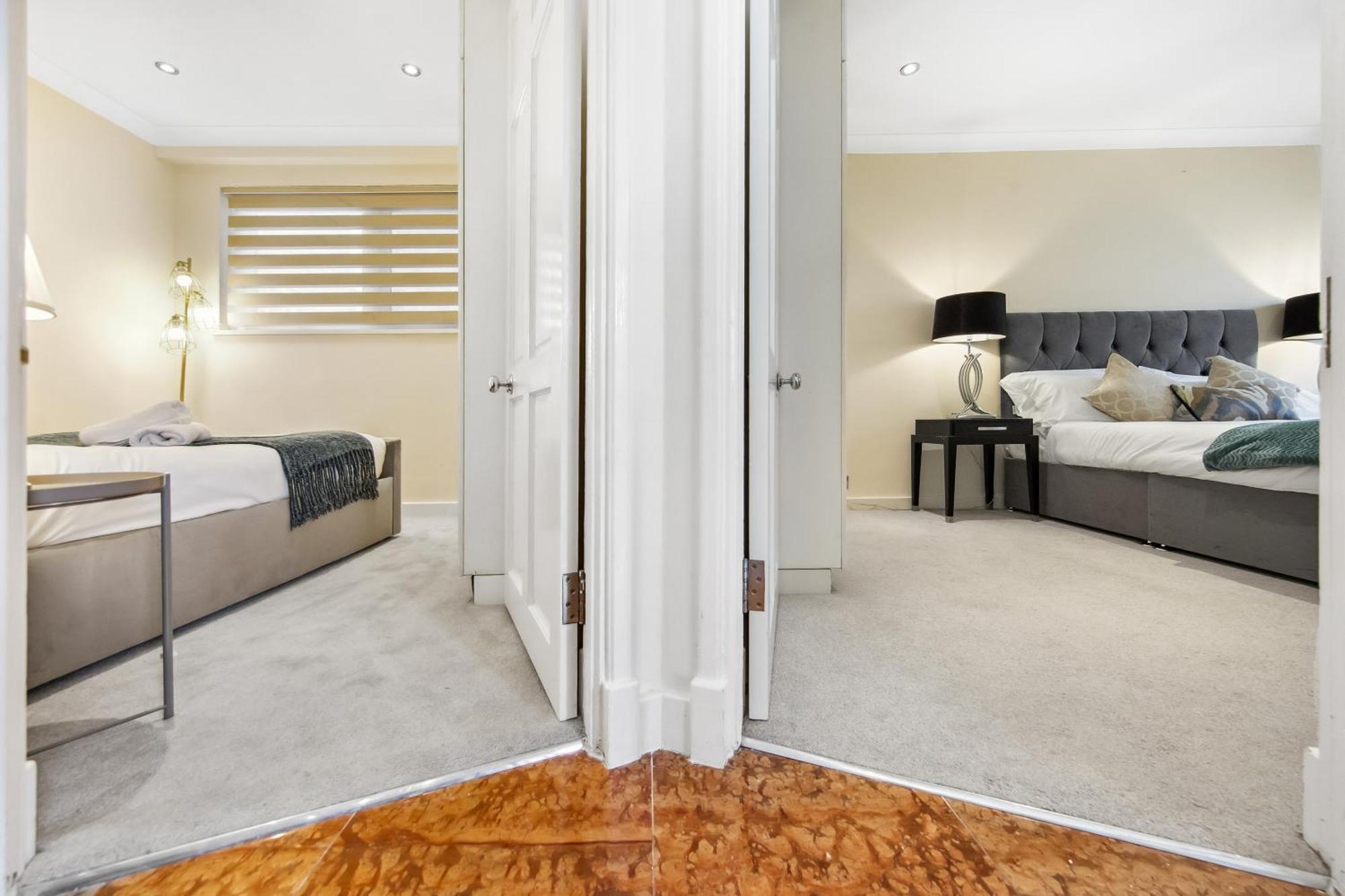 Ultra Luxury 4 Bedroom 3 Bathroom Knightsbridge Next To Harrods * Londra