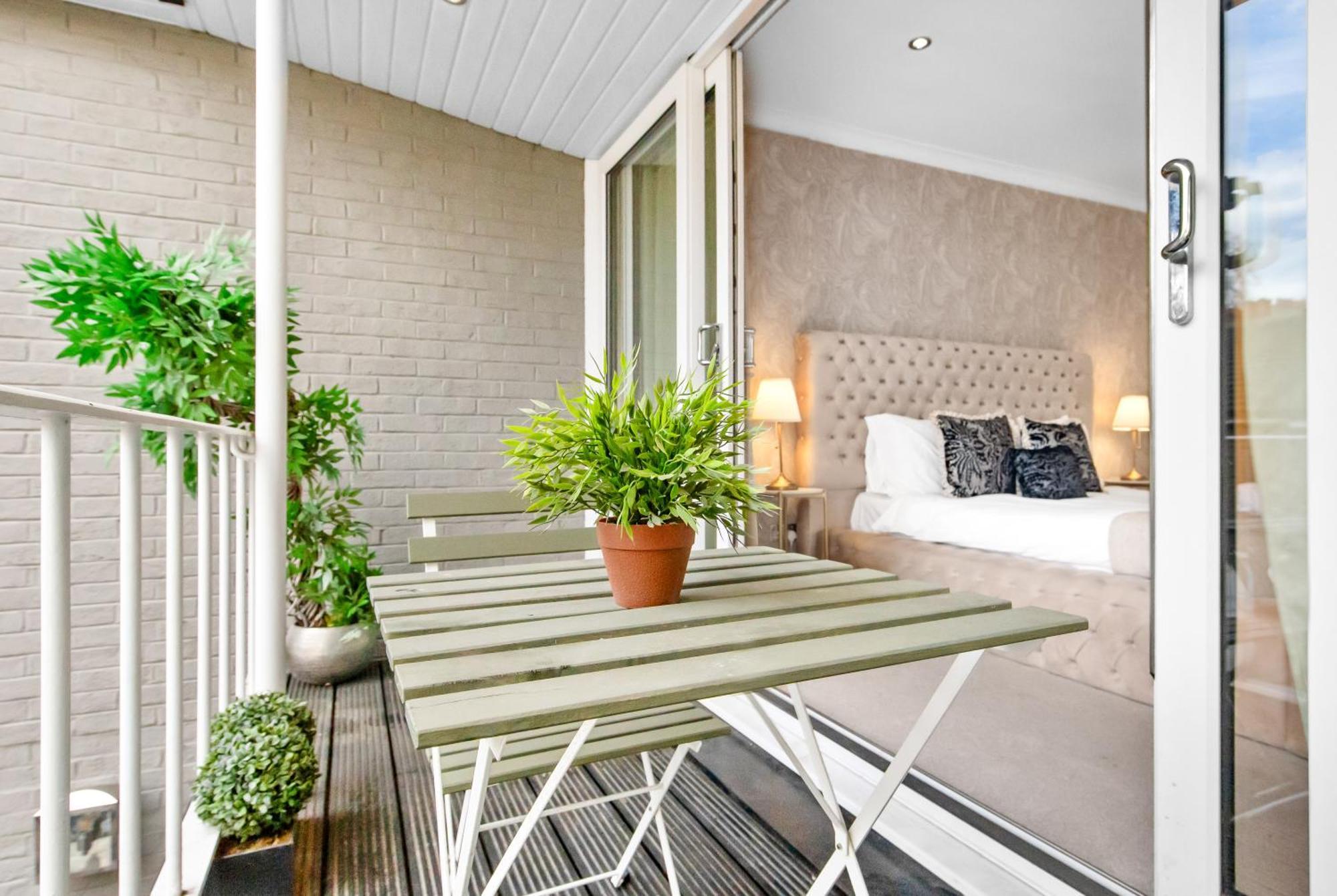 Ultra Luxury 4 Bedroom 3 Bathroom Knightsbridge Next To Harrods Casa vacanze *