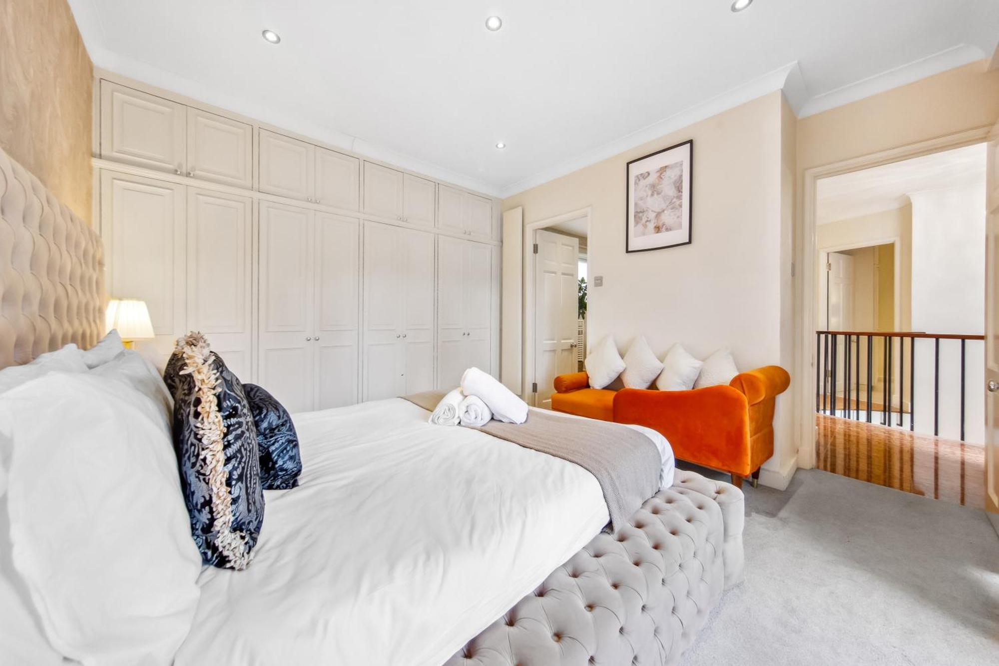 Casa vacanze Ultra Luxury 4 Bedroom 3 Bathroom Knightsbridge Next To Harrods *
